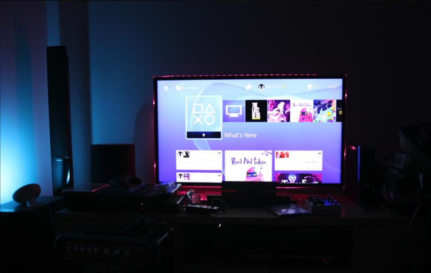 Australian Review: Philips Friends of Hue – LightStrips and LivingCol...