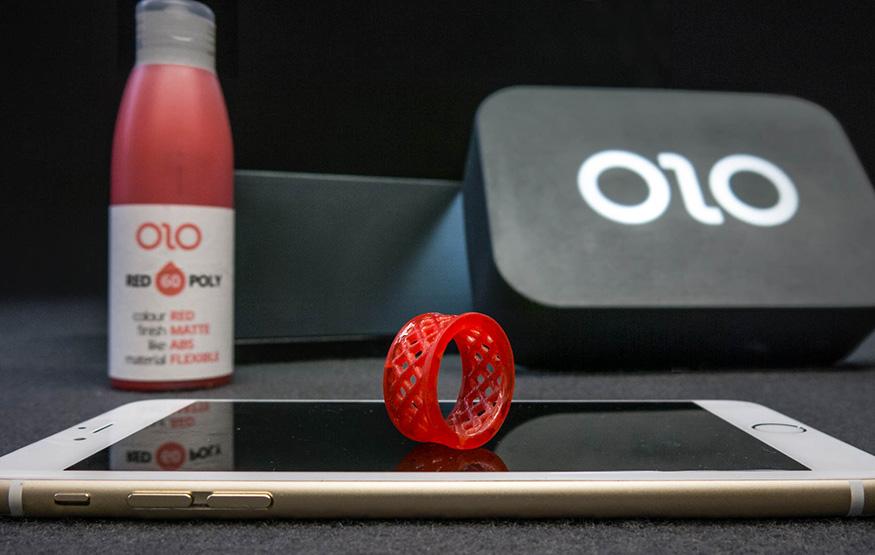 OLO is an affordable 3D printer that uses your smartphone