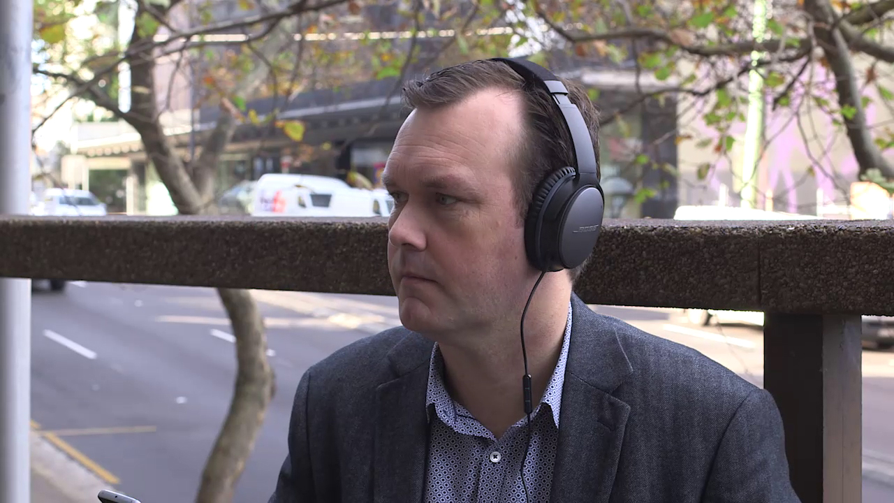 Hands on with Bose’s QC25 Noise-Cancelling Headphones