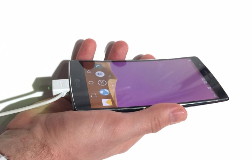 CES 2015 Hands On: LG G Flex 2