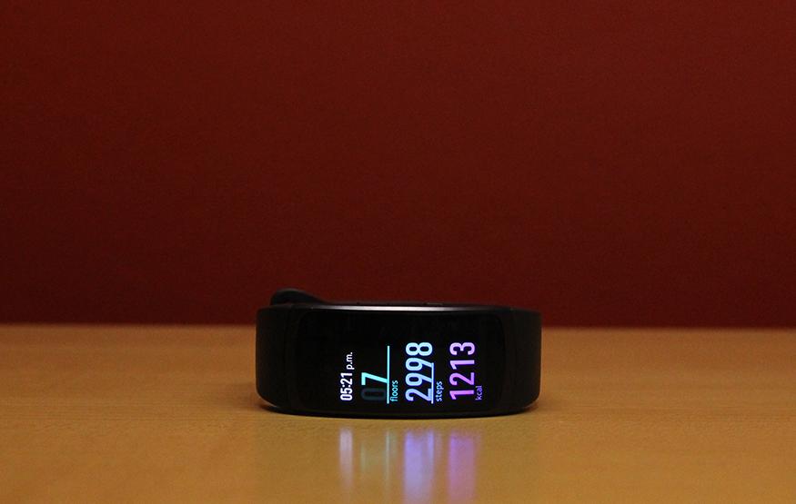 Australian Review: Samsung Gear Fit 2 – The good kind of compromise