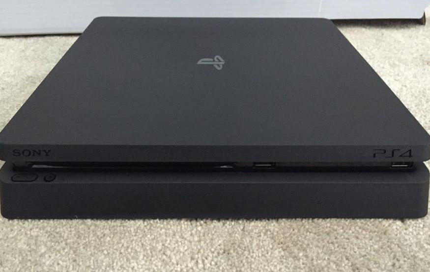 Leaked images reveal “PlayStation 4 Slim”