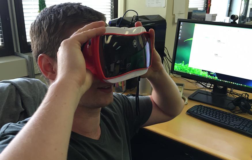 Mattel revives View-Master as virtual reality headset