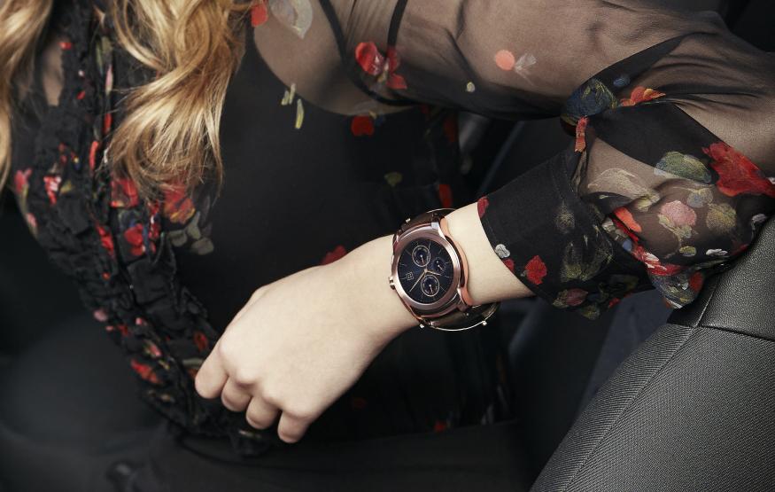 LG’s third smartwatch is a luxury take on Android Wear