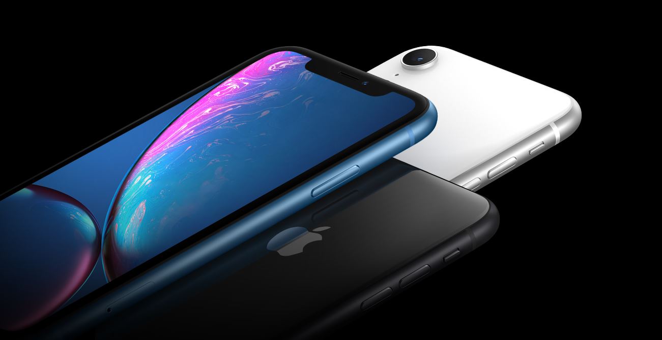 Apple introduces iPhone XR