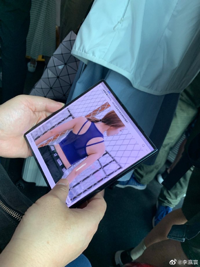 Huawei’s foldable Mate X spotted in the wild