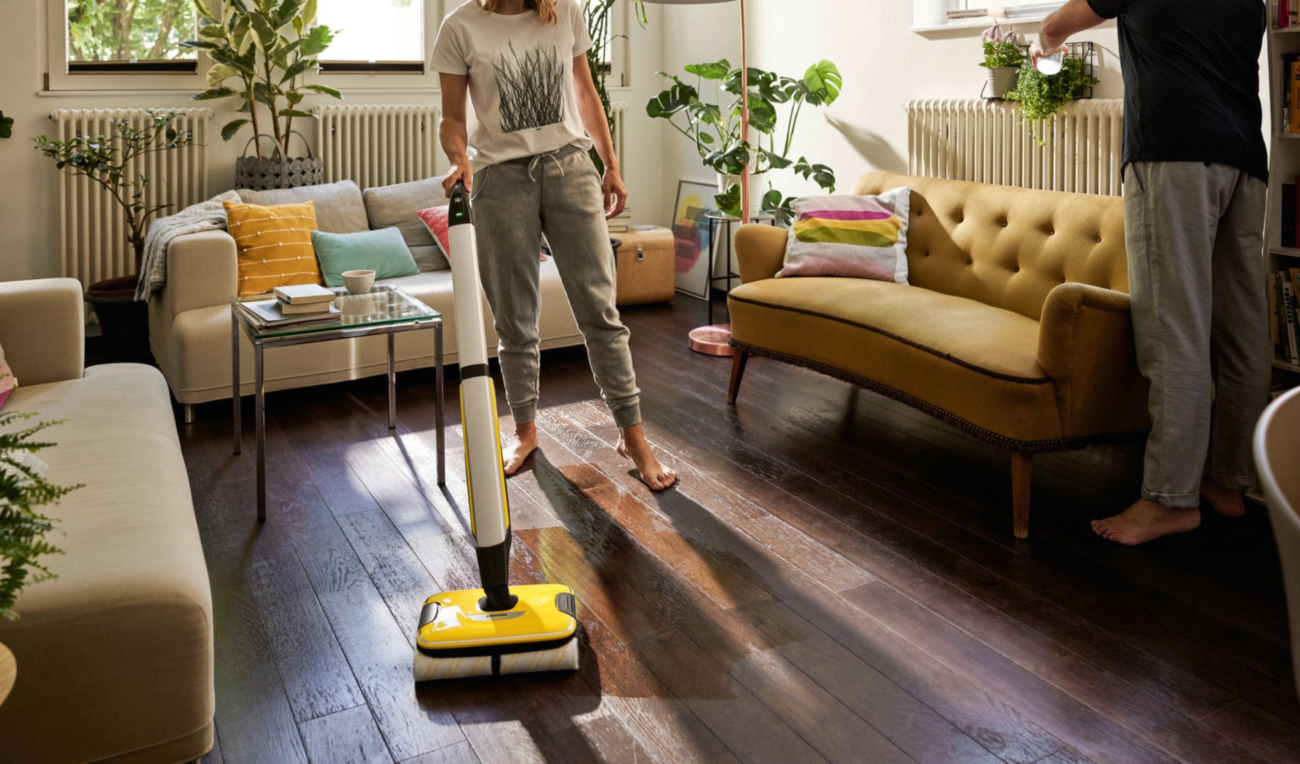 Kärcher FC 7 cordless power mop for a super effortless clean (cleaning rev...