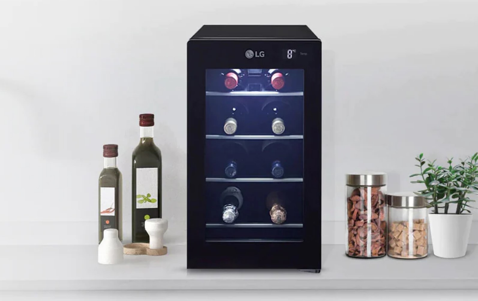 LG 8-bottle mini-Wine Fridge (review)
