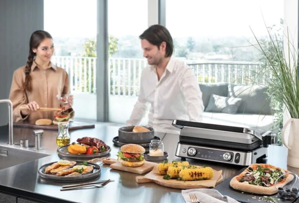 DeLonghi MultiGrill 1100 (CGH1112DP) with ThermoProbe, timer and App (De...