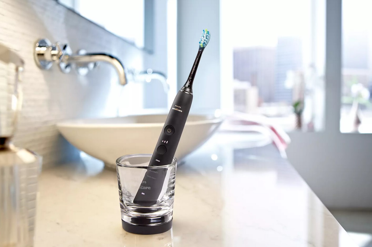 Philips DiamondClean 9000 – the high-tech toothbrush (review)