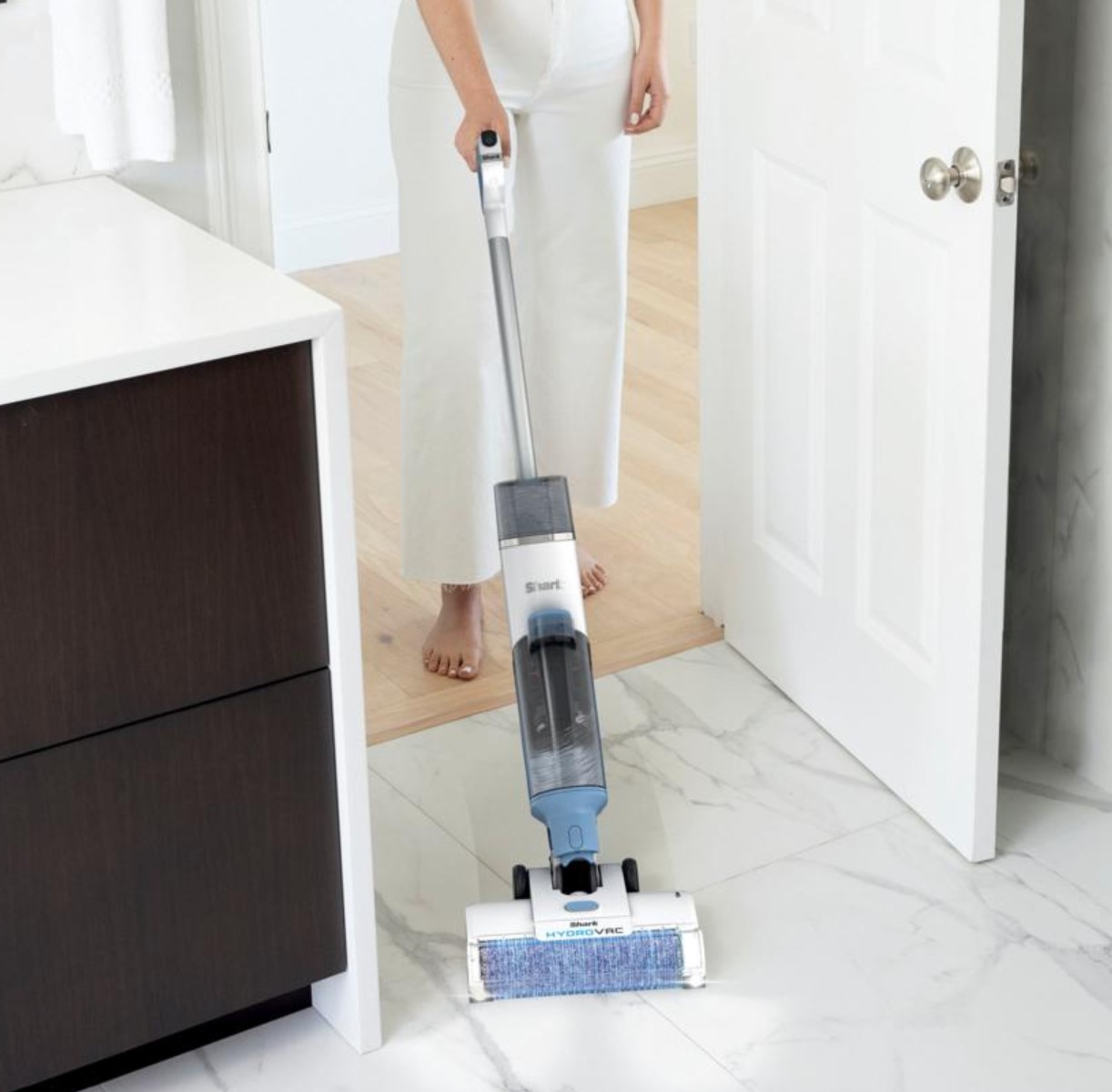 Shark HydroVac Pro XL WD210 – cordless, one-pass vacuum/mop (cleaning...