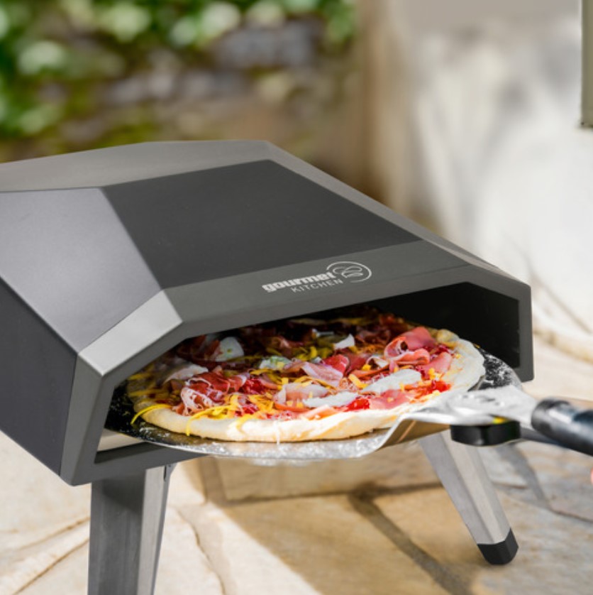 Gourmet Kitchen Pizza Oven – 12” gas, low-cost (kitchen review)