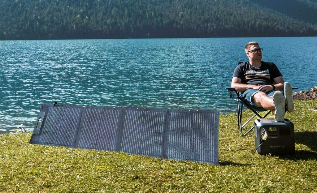 BLUETTI PV120D 120W folding solar panel – good, but (off-grid review)