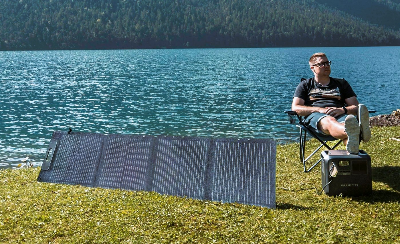 BLUETTI PV120D 120W folding solar panel – good, but (off-grid review)