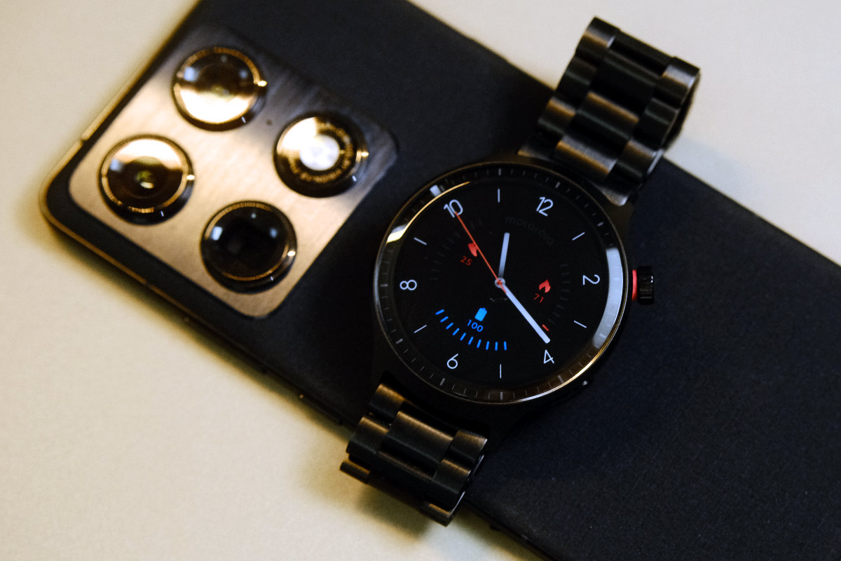 Moto Watch